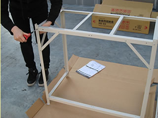 補強版の組付けと全体の本締め写真