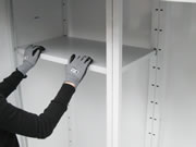 棚板を乗せるだけ。